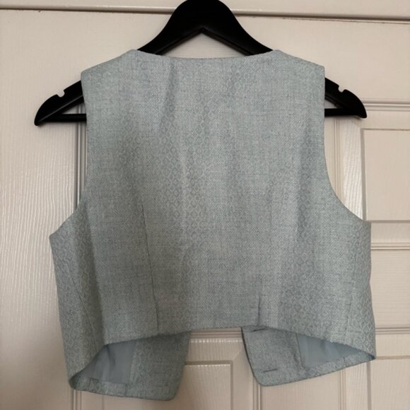 Hello Molly Cropped Vest Top - Light Blue - Picture 7 of 7